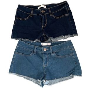 No Boundaries 2 pairs of short denim shorts